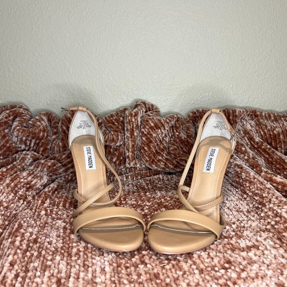 Steve Madden Strappy Sandal Heels Nude Size 7.5